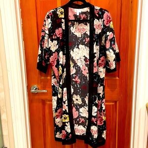 Summer & Rose kimono wrap